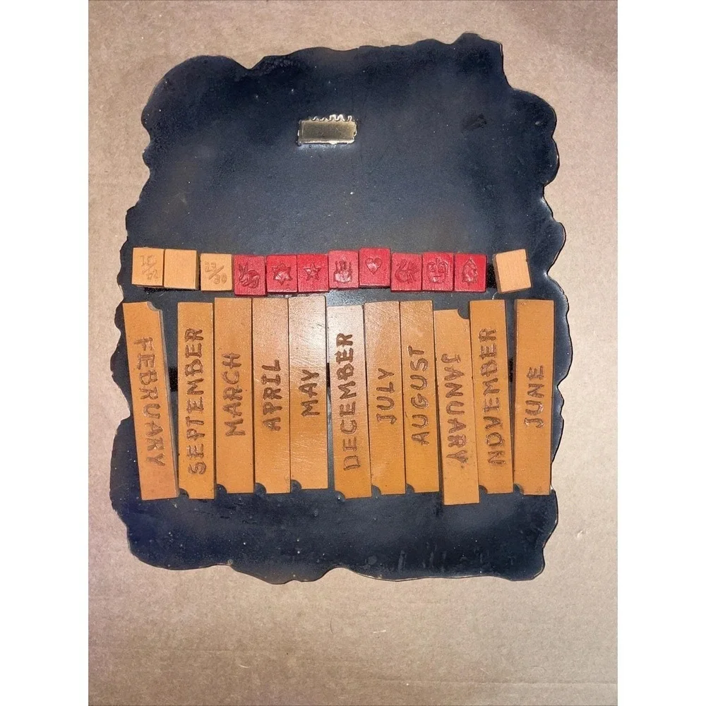 Vintage Winnie The Pooh Perpetual Calendar